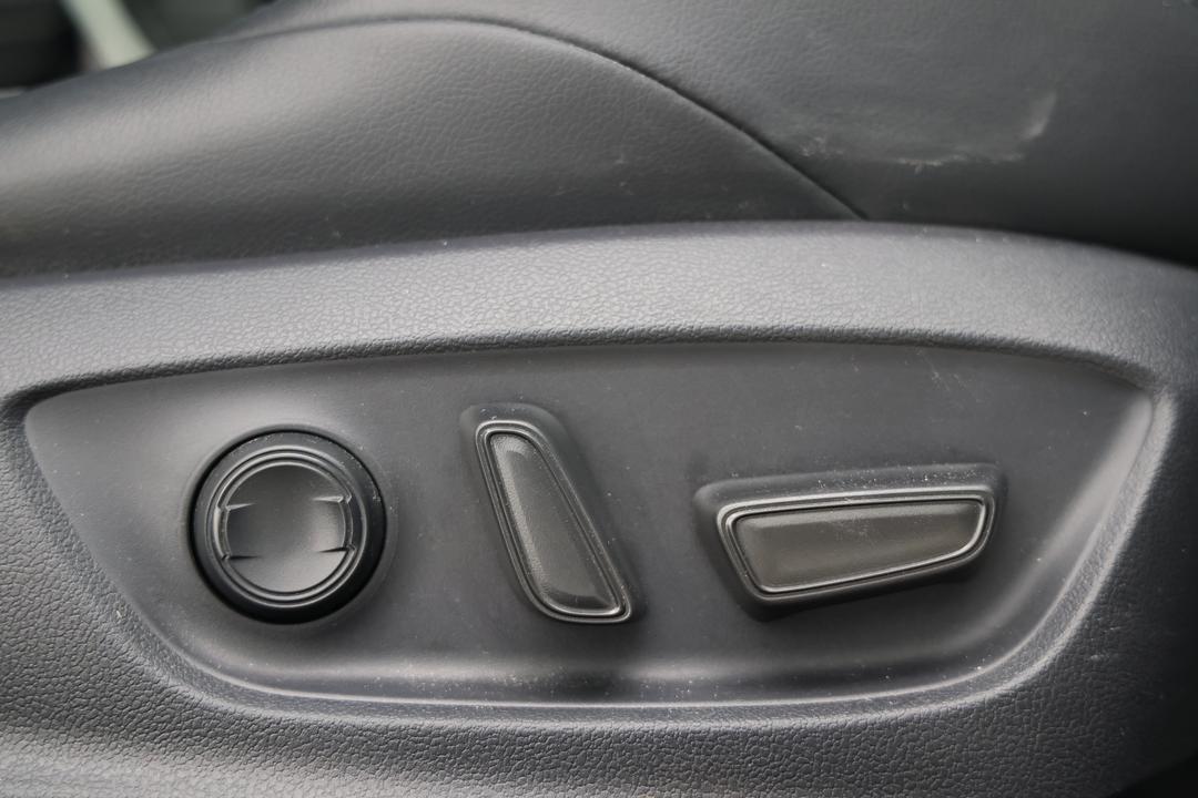2020 Toyota Corolla Zr, Automatic, 43458 km, Key Close-up