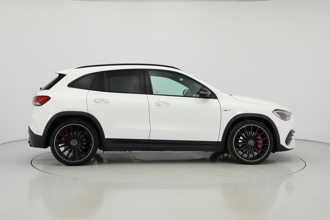 2021 Mercedes-amg GLA 35 4matic, Automatic, 46262 km, Right Side View