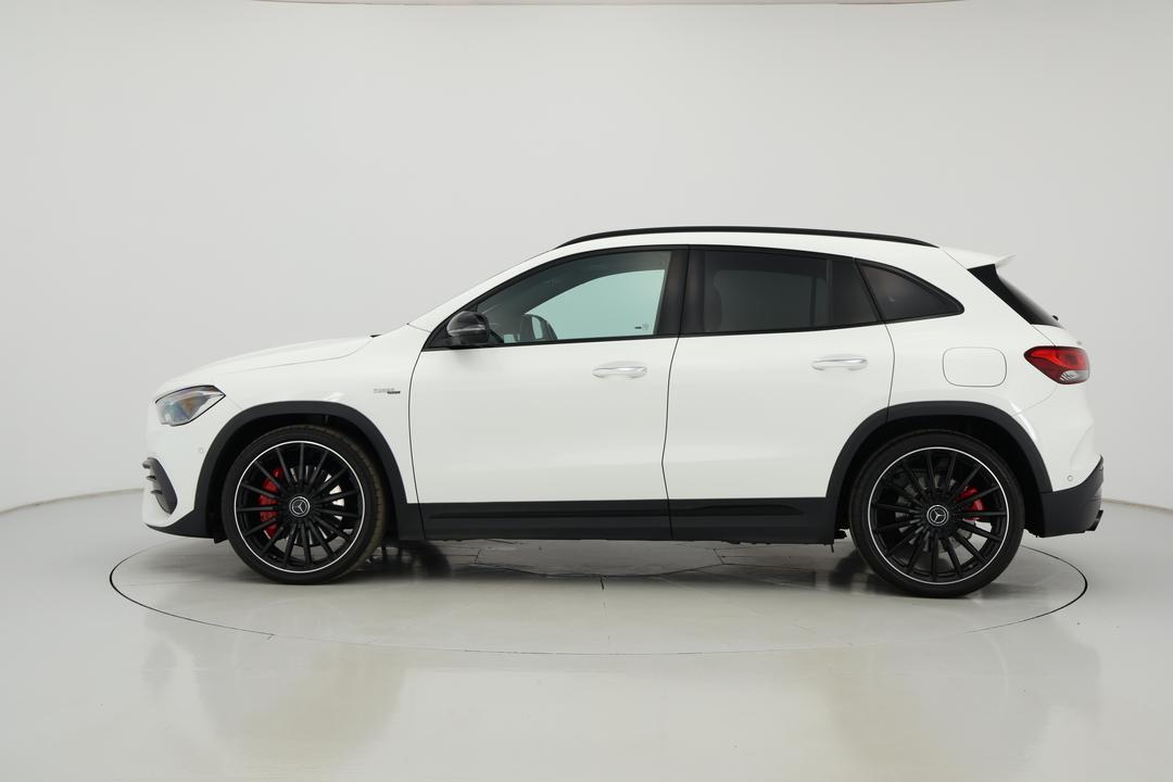 2021 Mercedes-amg GLA 35 4matic, Automatic, 46262 km, Left Side View