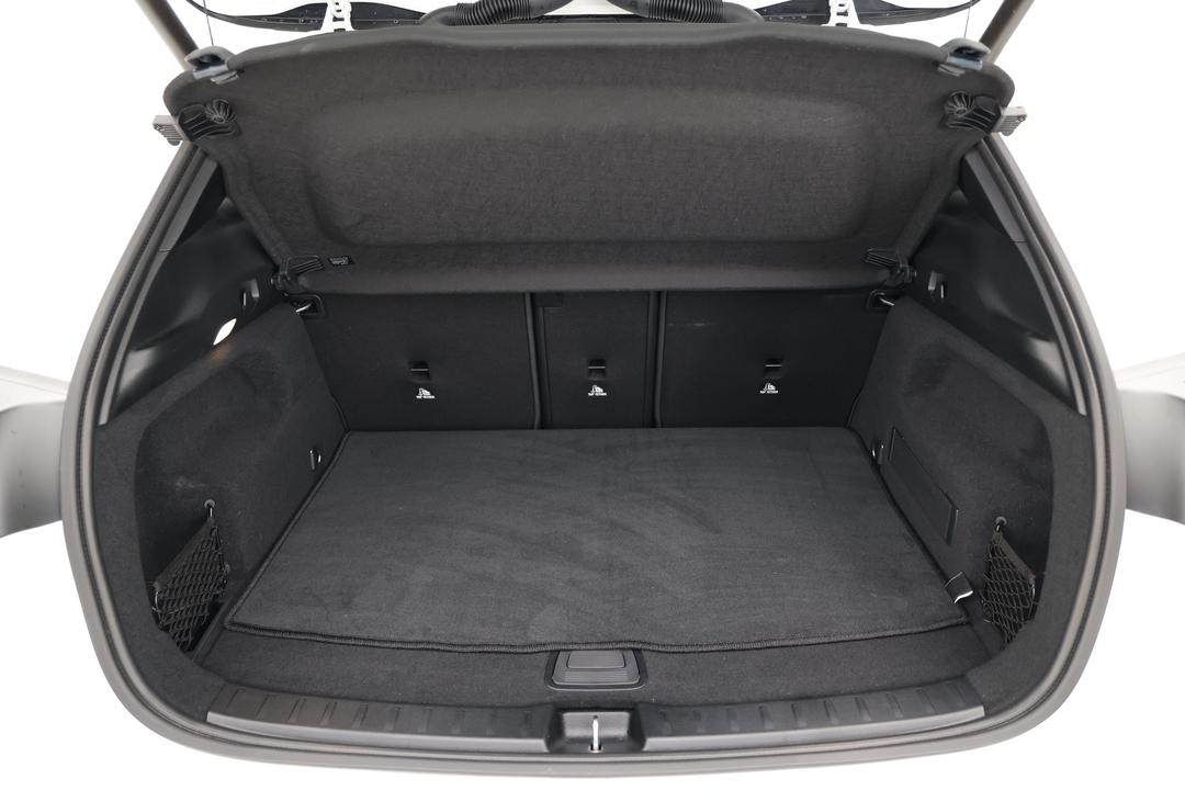 2021 Mercedes-amg GLA 35 4matic, Automatic, 46262 km, Boot Inside View
