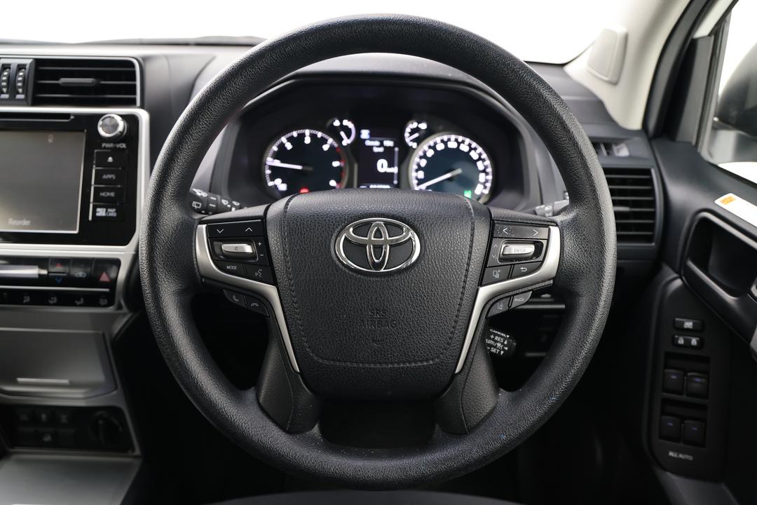 2019 Toyota Landcruiser Prado Gx (4x4), Automatic, 114238 km, Right Side Front Door Cabin View