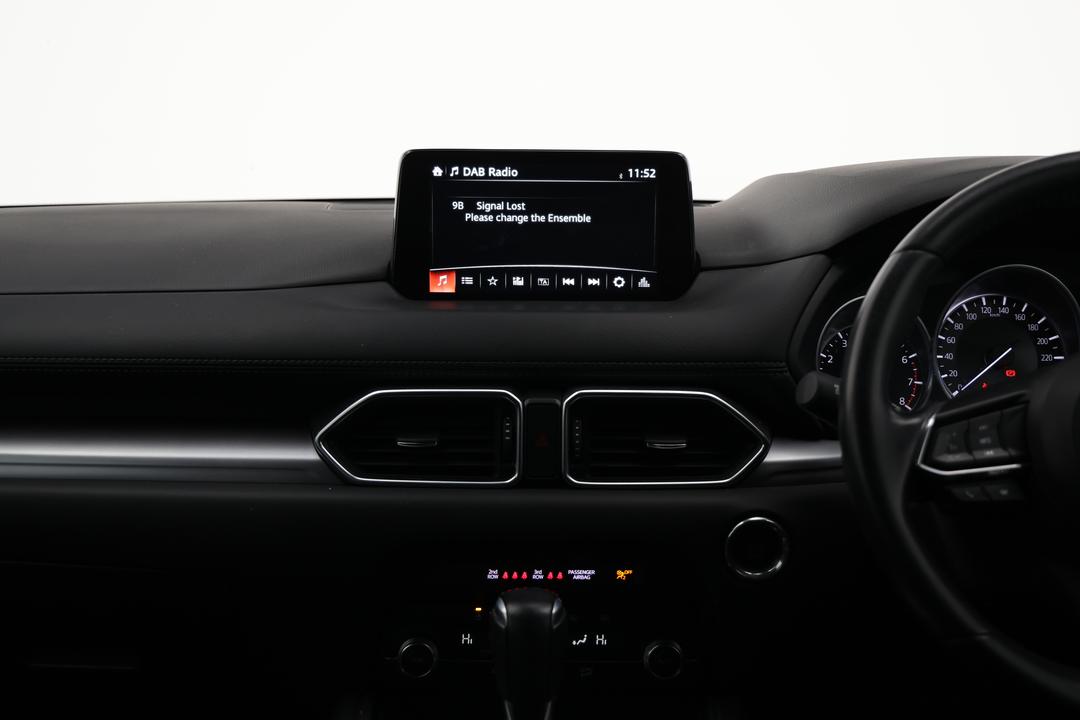 2020 Mazda CX-8 Sport (FWD), Automatic, 71925 km, Steering Wheel Close-up