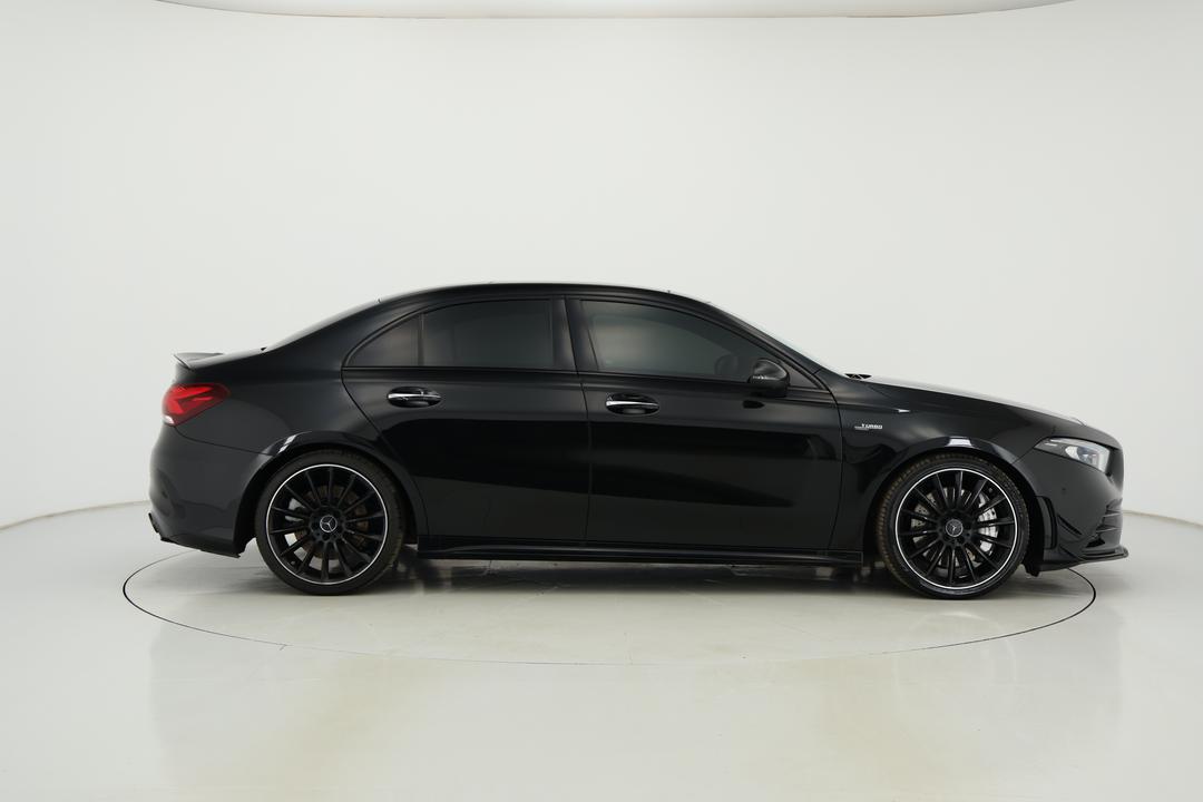 2021 Mercedes-amg A35 4matic, Automatic, 55730 km, Right Side View