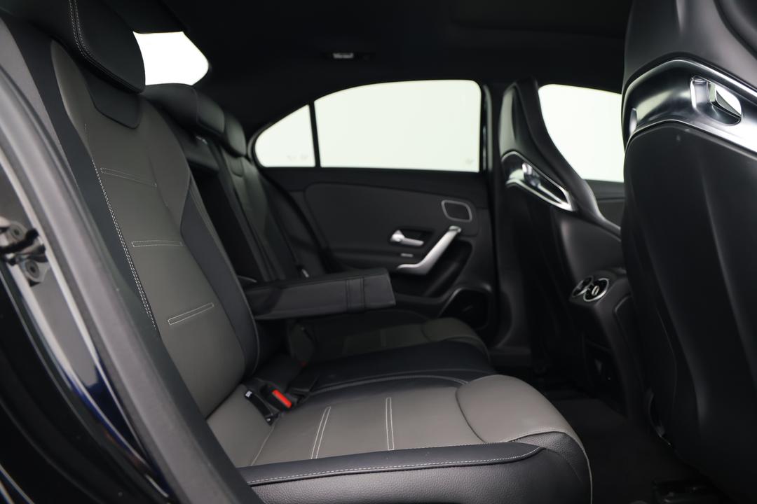 2021 Mercedes-amg A35 4matic, Automatic, 55730 km, Right Side Rear Door Cabin View