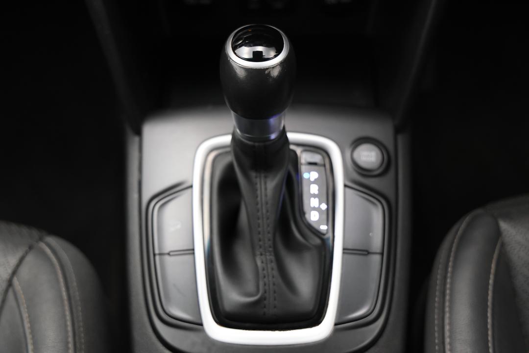 2017 Hyundai Kona Elite (FWD), Automatic, 90091 km, Center Console