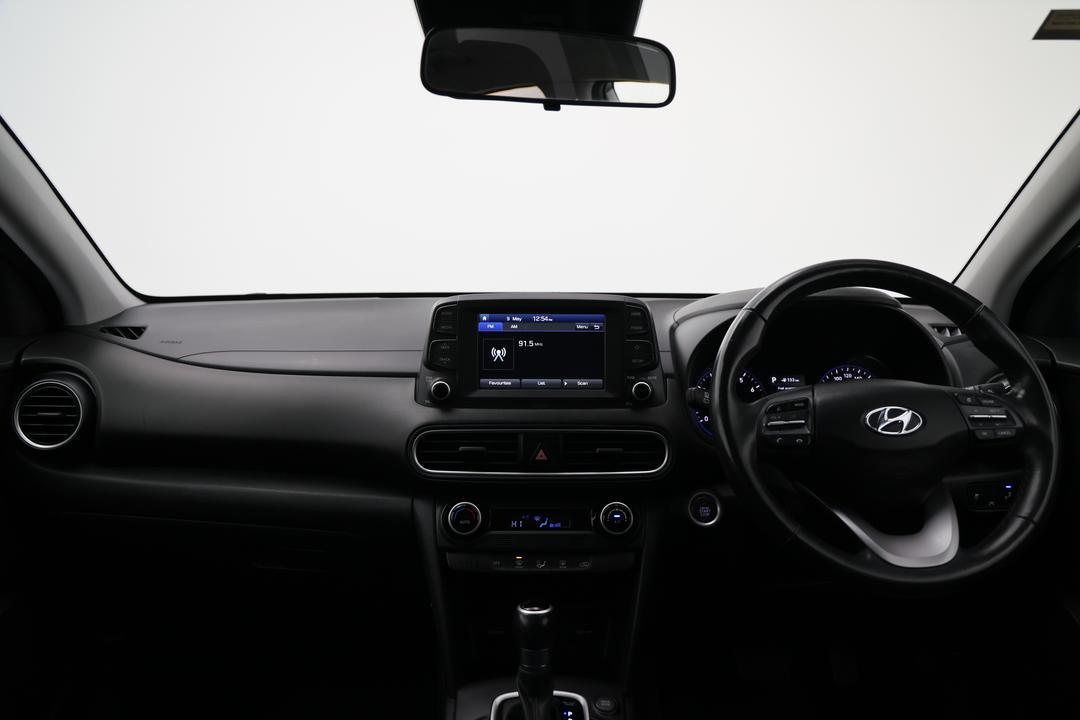 2017 Hyundai Kona Elite (FWD), Automatic, 90091 km, Dashboard View