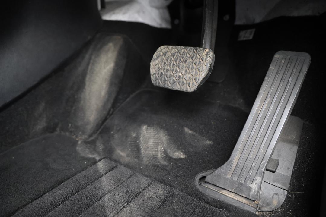 2021 Mazda CX-5 Maxx Sport (FWD), Automatic, 74279 km, Pedals and Footmat