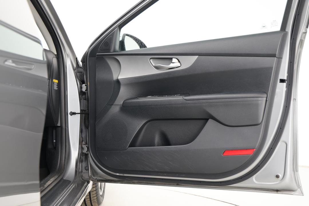 2020 Kia Cerato Sport Nav, Automatic, 34079 km, Speaker View