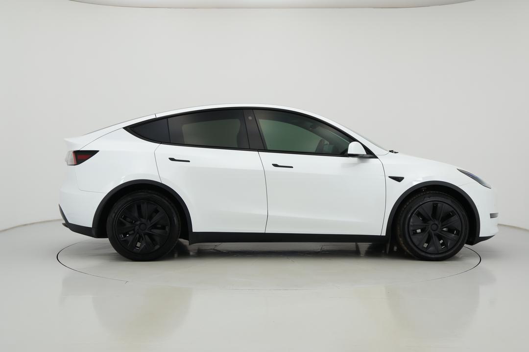 2022 Tesla Model Y Rear-wheel Drive, Automatic, 22517 km, Right Side View