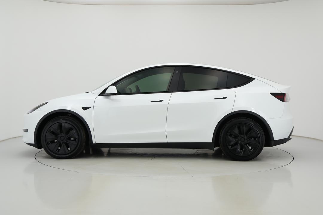 2022 Tesla Model Y Rear-wheel Drive, Automatic, 22517 km, Left Side View