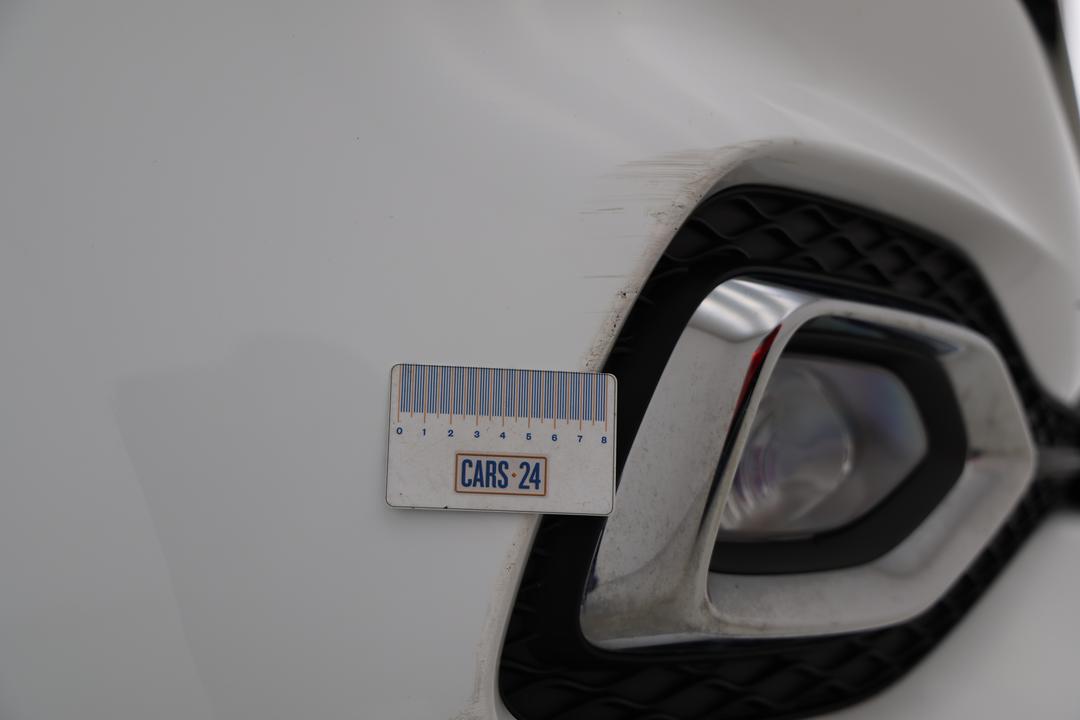 2022 MG HS Essence, Automatic, 13430 km, Bumper Front Scratch