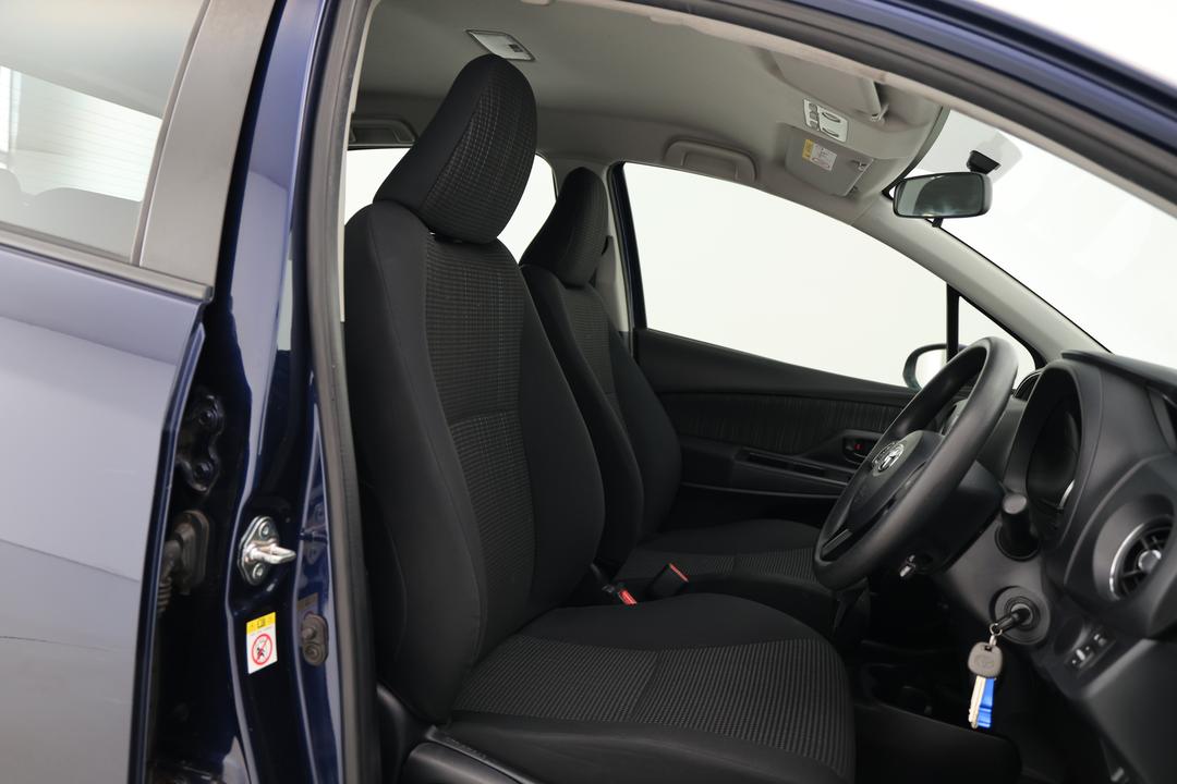 2019 Toyota Yaris Ascent, Automatic, 56670 km, Right Side Front Door Cabin View