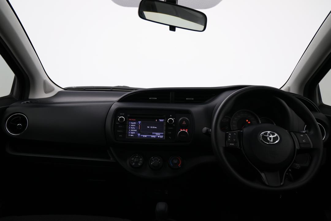 2019 Toyota Yaris Ascent, Automatic, 56670 km, Dashboard View