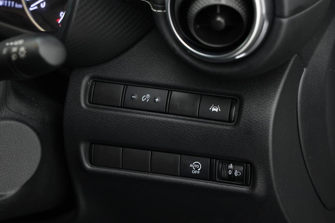 2023 Nissan Juke St-l, Automatic, 50976 km, Odometer View
