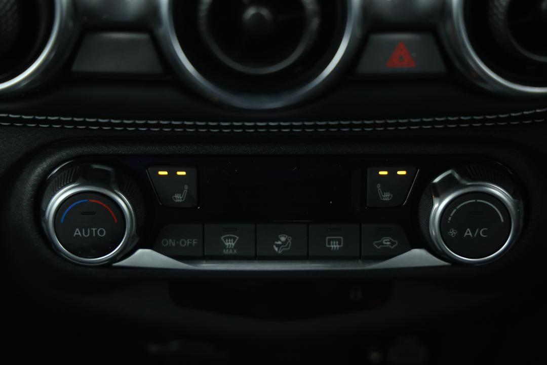 2023 Nissan Juke St-l, Automatic, 50976 km, Right Side Front Door Cabin View