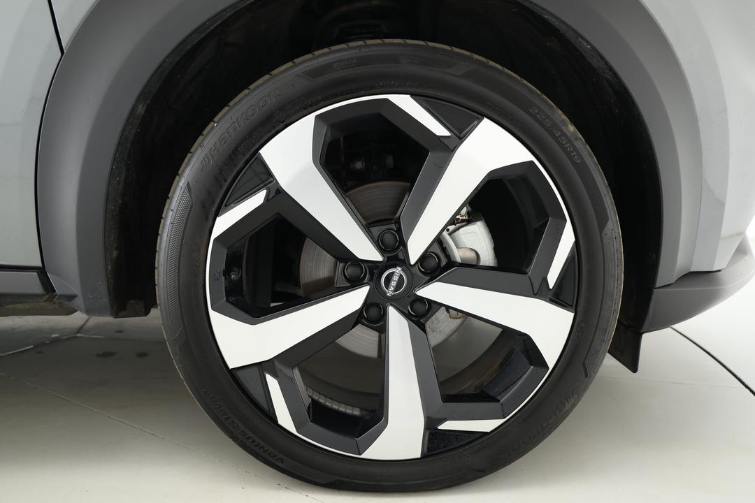 2023 Nissan Juke St-l, Automatic, 50976 km, Right Front Wheel