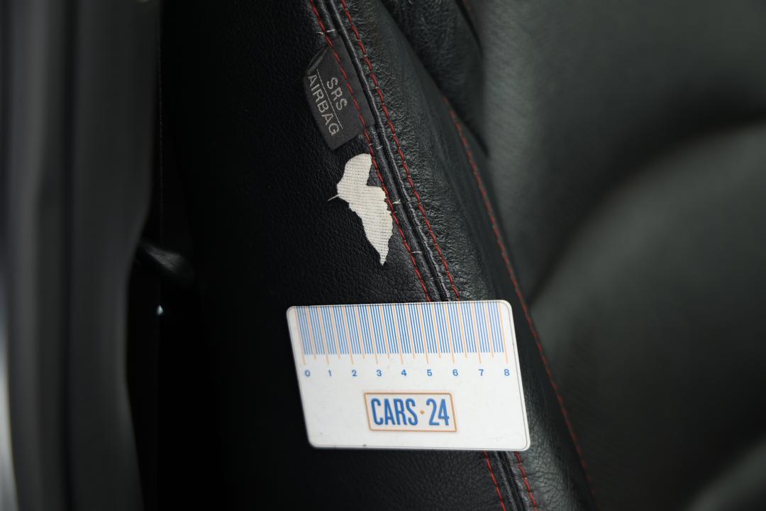 2015 Mazda Mazda3 Sp25 Gt, Automatic, 111696 km, Seats Front LHS Wear