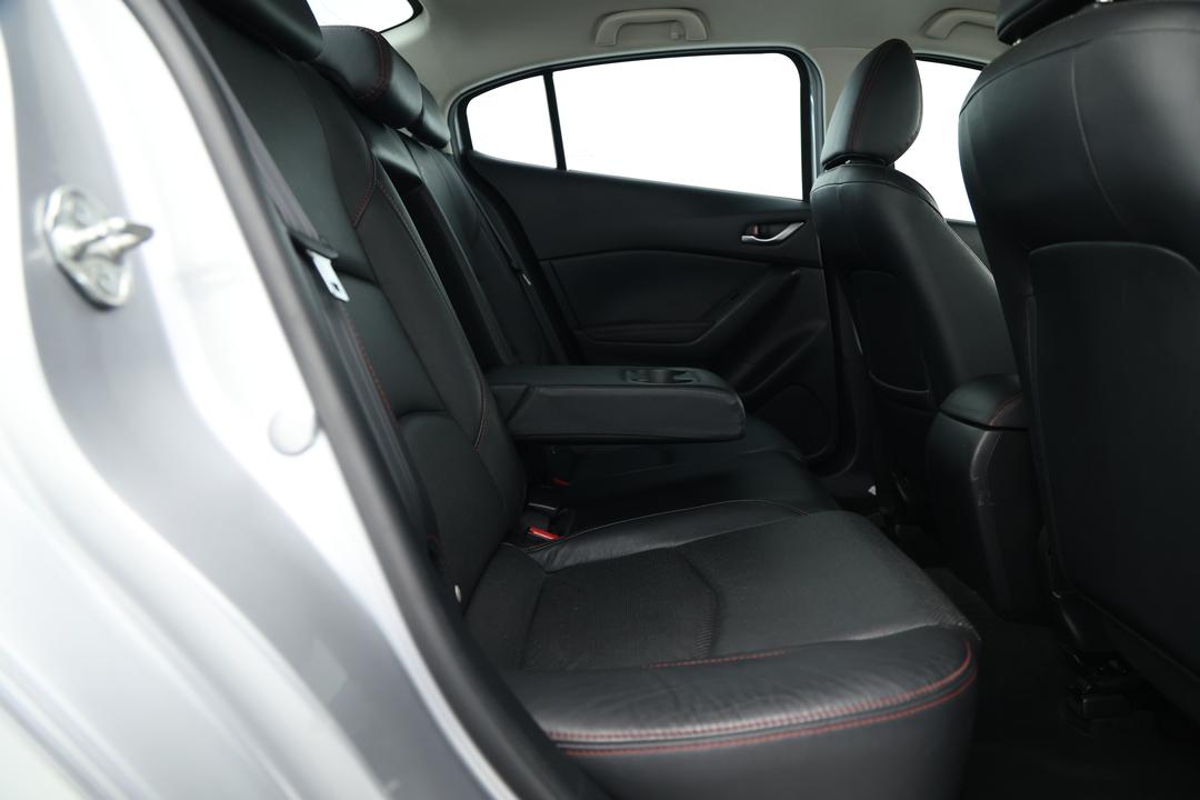 2015 Mazda Mazda3 Sp25 Gt, Automatic, 111696 km, Right Side Rear Door Cabin View