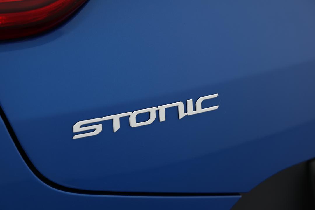 2023 Kia Stonic Sport, Automatic, 16826 km, Badge (Boot Right Side)