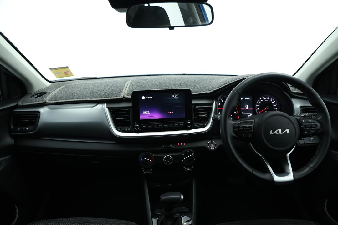 2023 Kia Stonic Sport, Automatic, 16826 km, Drivers Side Adjustment Panel