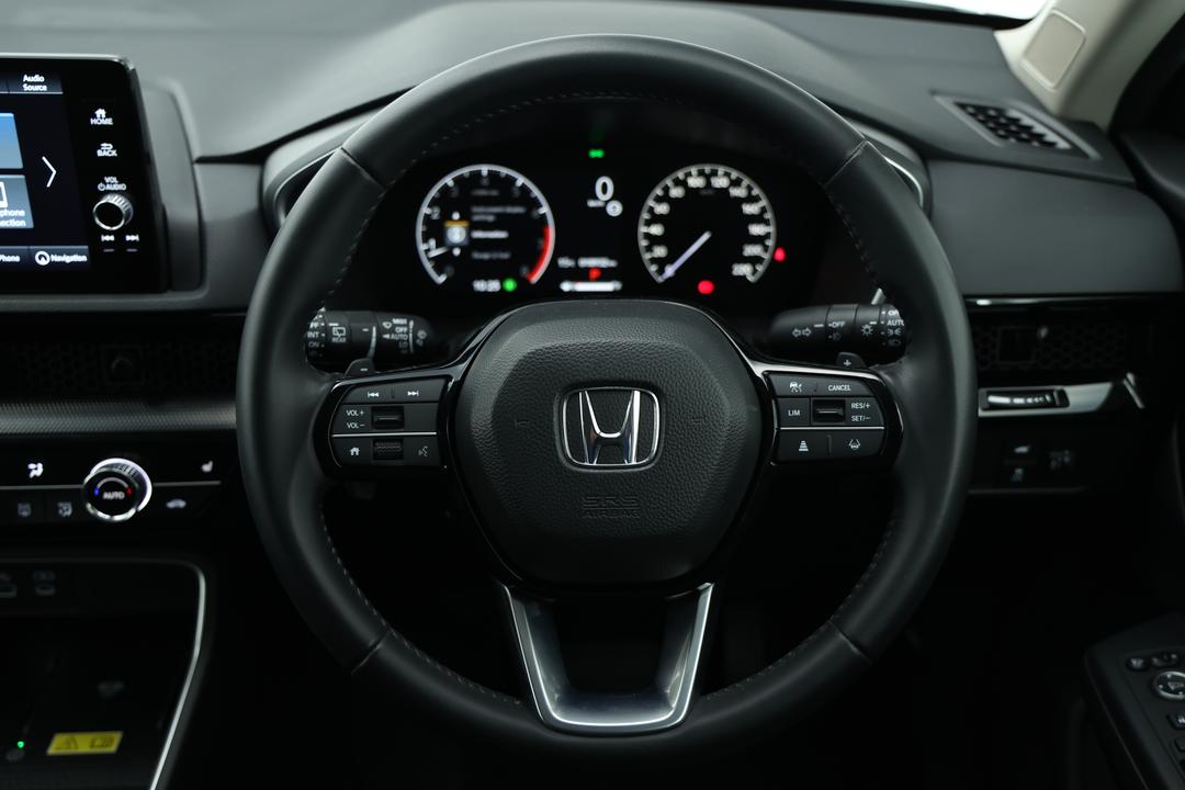 2023 Honda CR-V Vti L (AWD) 5 Seats, Automatic, 18932 km, Interior Sunroof/Moonroof