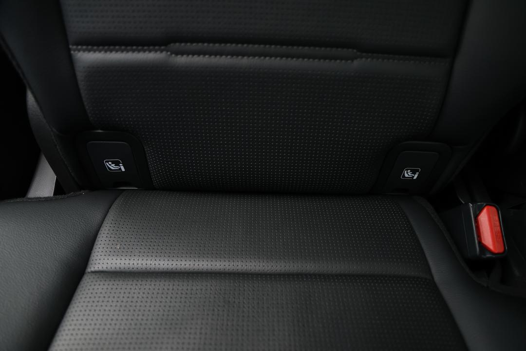 2023 Honda CR-V Vti L (AWD) 5 Seats, Automatic, 18932 km, Steering Wheel Close-up