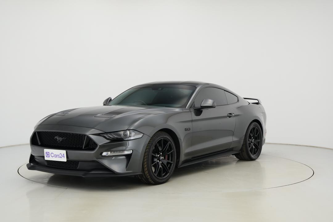 2020 Ford Mustang Gt 5.0 V8, Automatic, 47816 km, Left Front Diagonal (45- Degree) View