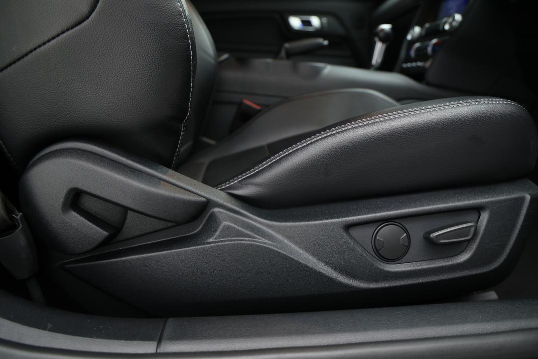 2020 Ford Mustang Gt 5.0 V8, Automatic, 47816 km, Drivers Side Adjustment Panel
