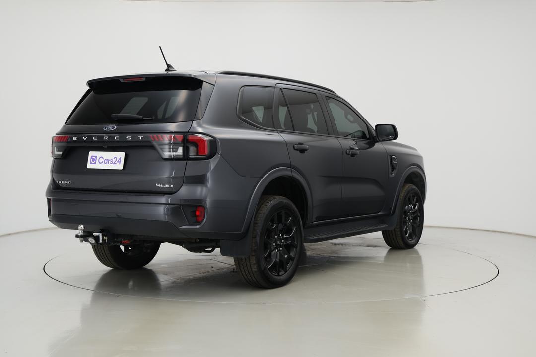 2024 Ford Everest Trend (4WD), Automatic, 45430 km, Right Back Diagonal (45- Degree) View