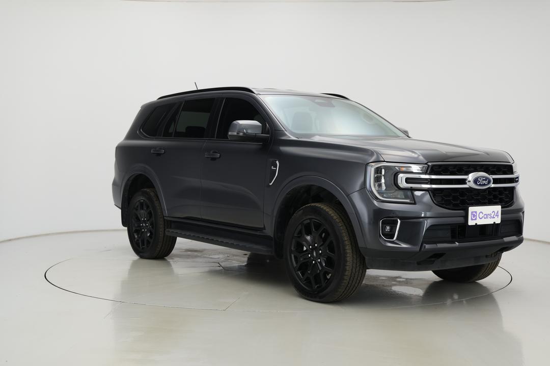 2024 Ford Everest Trend (4WD), Automatic, 45430 km, Right Front Diagonal (45- Degree) View