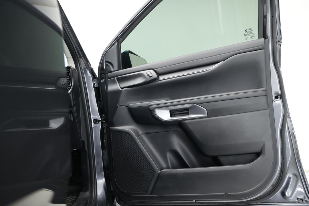 2024 Ford Everest Trend (4WD), Automatic, 45430 km, Drivers Side Door Panel Controls