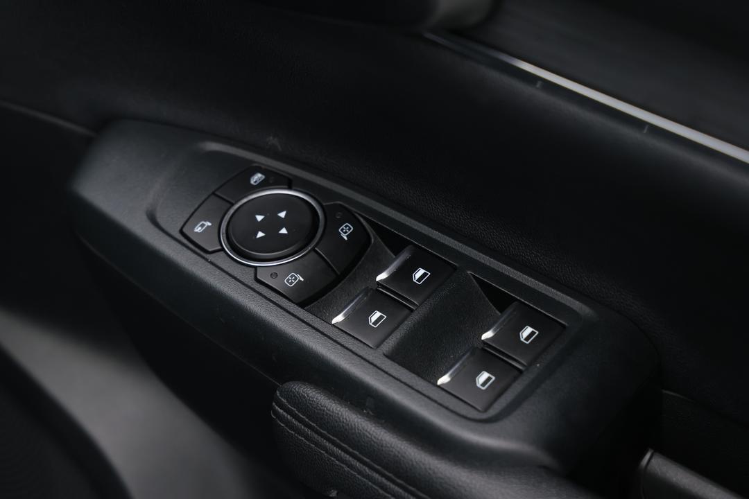 2024 Ford Everest Trend (4WD), Automatic, 45430 km, Drivers Side Adjustment Panel