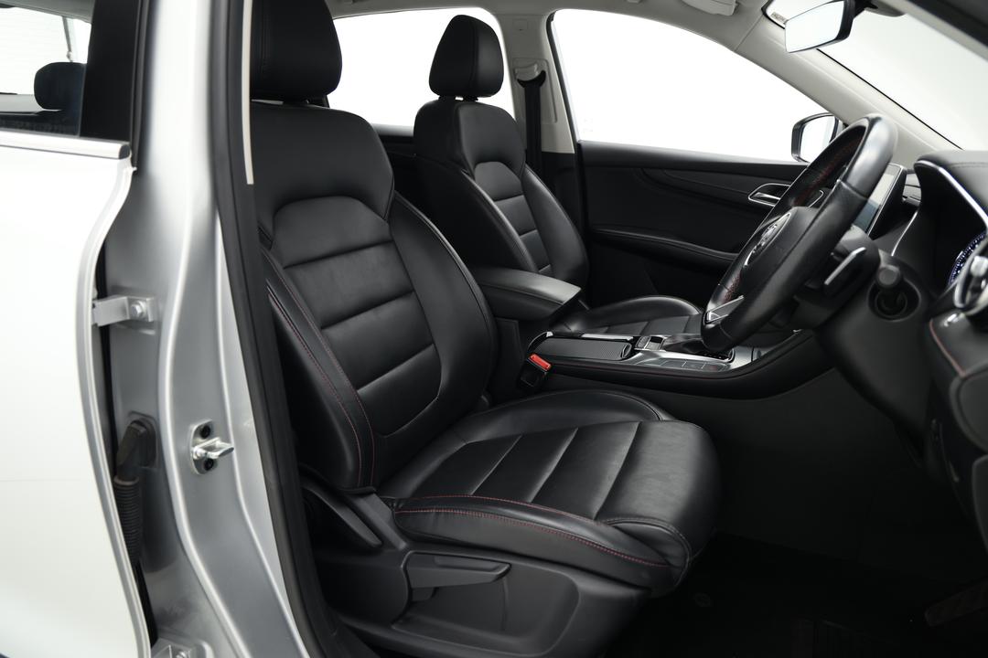 2023 MG HS Excite, Automatic, 52967 km, Service History