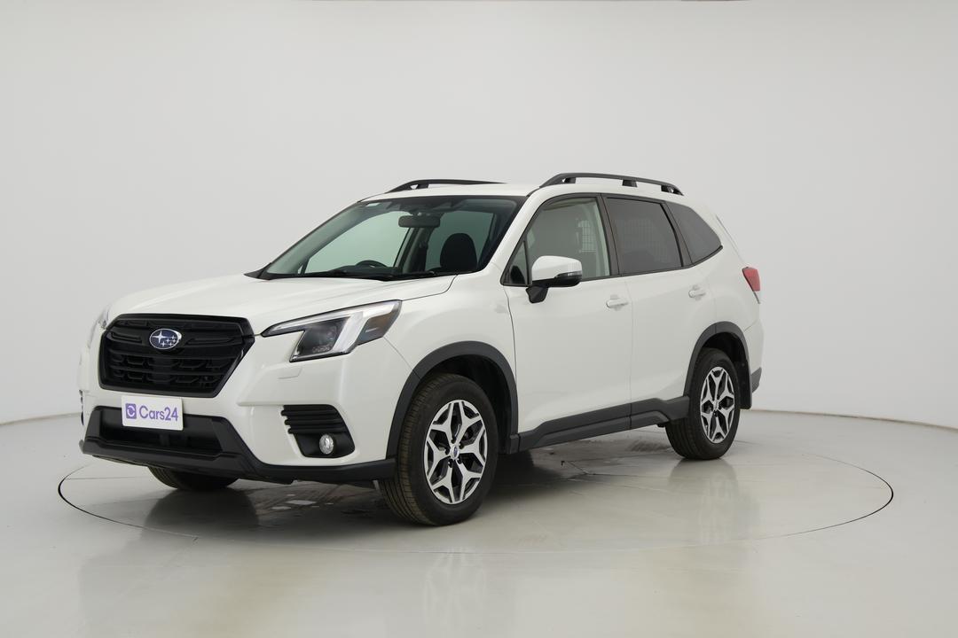 2022 Subaru Forester 2.5i (AWD), Automatic, 38481 km, Left Front Diagonal (45- Degree) View