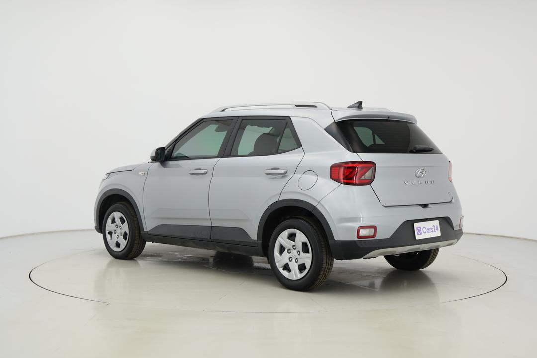 2019 Hyundai Venue Go, Automatic, 51749 km, Left Back Diagonal (45- Degree) View