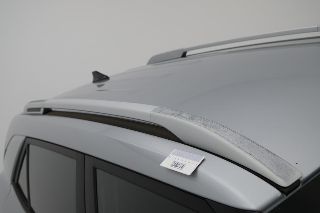 2019 Hyundai Venue Go, Automatic, 51749 km, Roof Fade