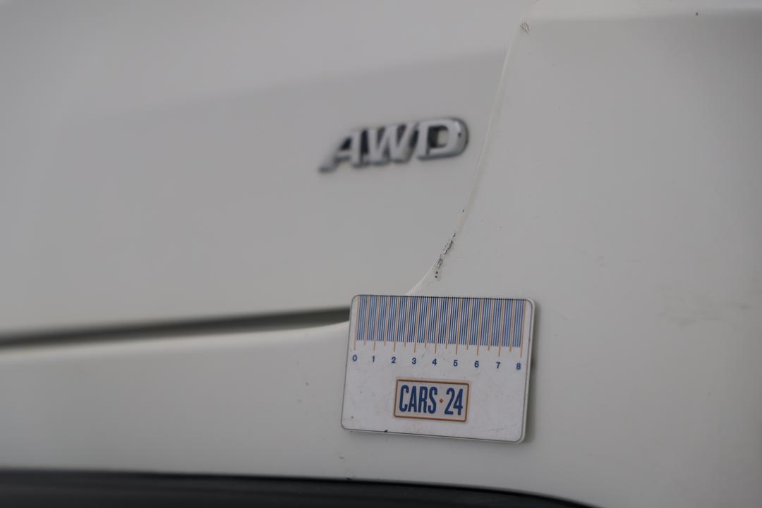 2019 Toyota Kluger Gx (4x4), Automatic, 85734 km, Bumper Rear Scratch