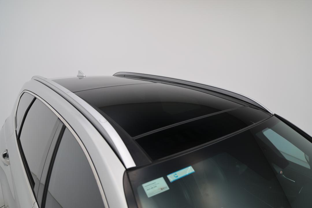 2022 Hyundai Santa Fe Highlander Crdi (AWD), Automatic, 49233 km, Roof/Sunroof View