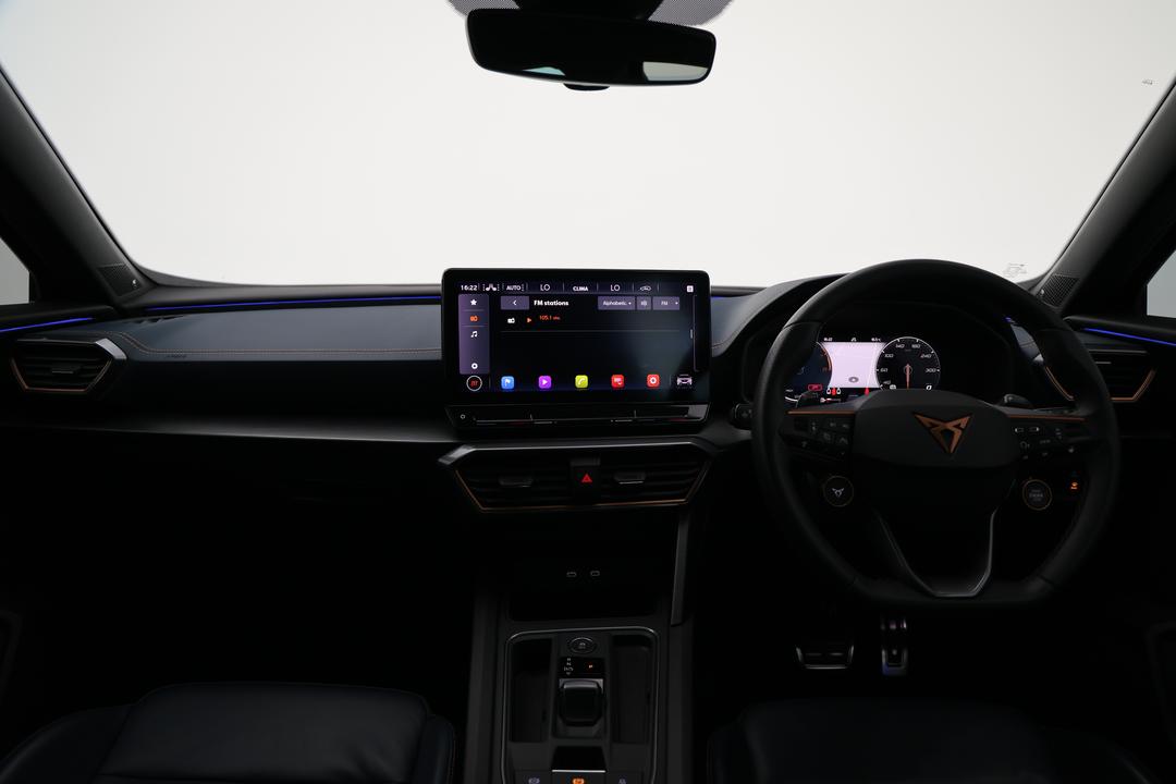 2022 Cupra Formentor Vzx, Automatic, 84566 km, Dashboard View