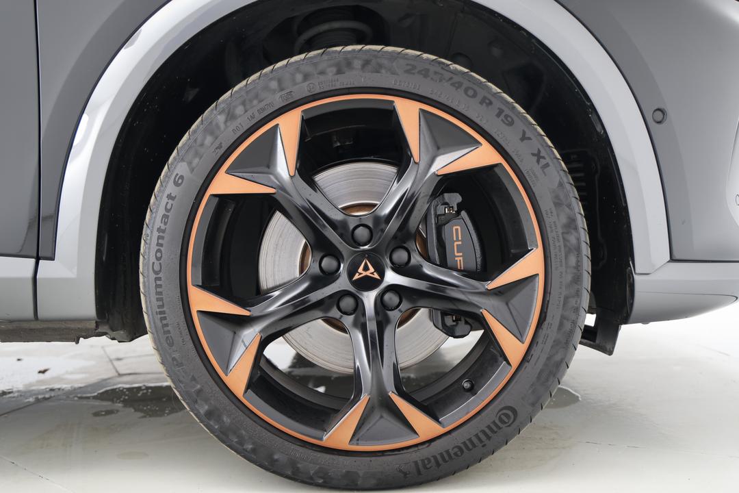 2022 Cupra Formentor Vzx, Automatic, 84566 km, Right Front Wheel