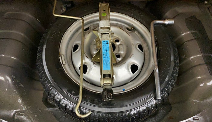 2011 Maruti Zen Estilo LXI, Petrol, Manual, 30,027 km, Spare Tyre