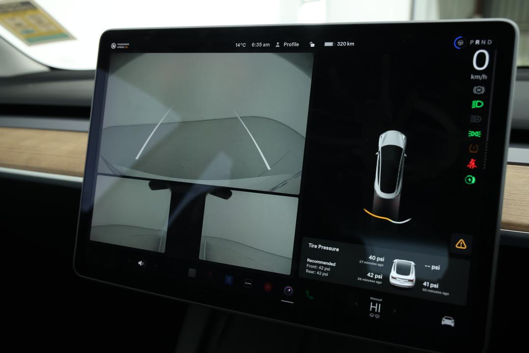 2021 Tesla Model 3 Standard Range Plus RWD, Automatic, 84759 km, Parking Camera
