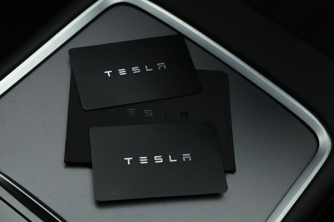 2021 Tesla Model 3 Standard Range Plus RWD, Automatic, 84759 km, Handbrake