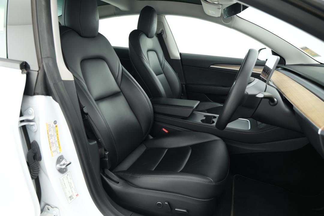 2021 Tesla Model 3 Standard Range Plus RWD, Automatic, 84759 km, Odometer View