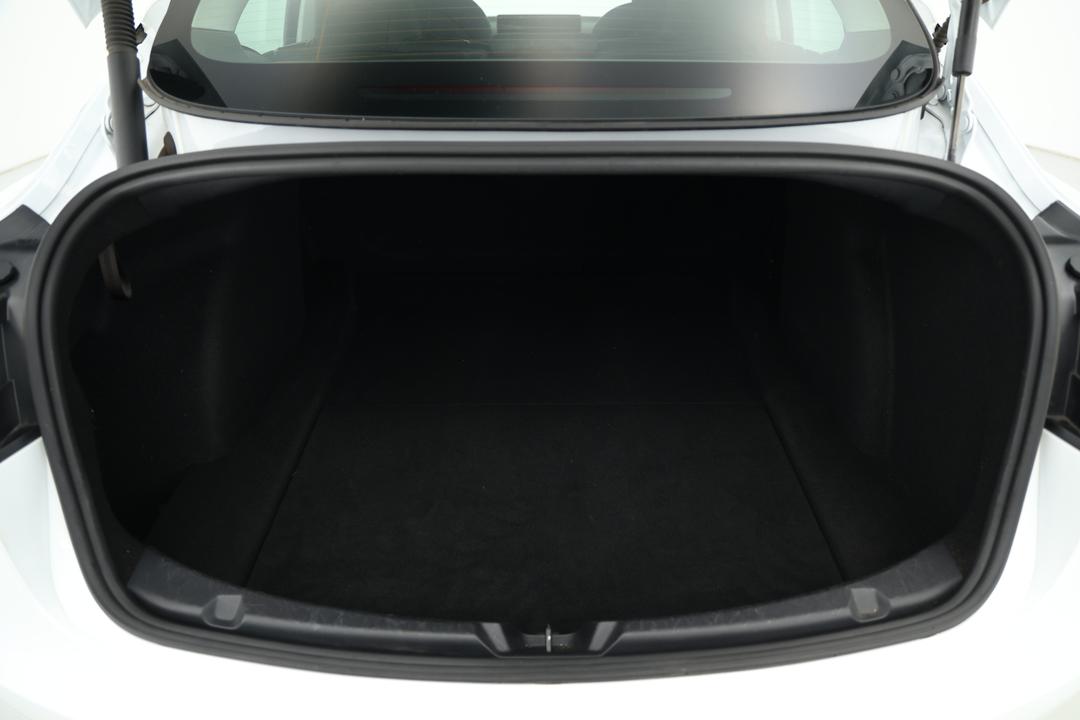 2021 Tesla Model 3 Standard Range Plus RWD, Automatic, 84759 km, Boot Inside View