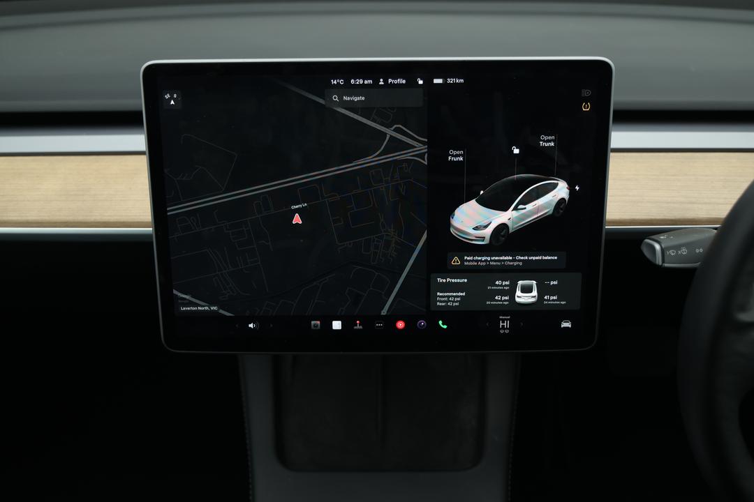 2021 Tesla Model 3 Standard Range Plus RWD, Automatic, 84759 km, Infotainment System