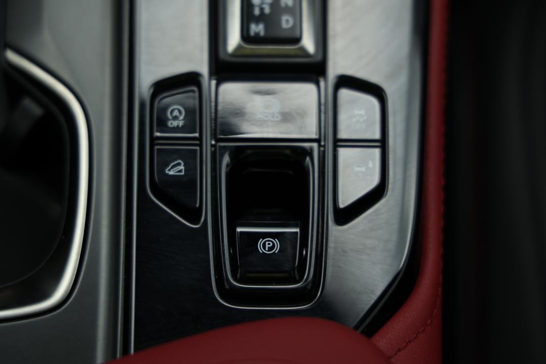 2023 Lexus Nx350 F Sport + Ep1 AWD, Automatic, 41866 km, Gear Lever 