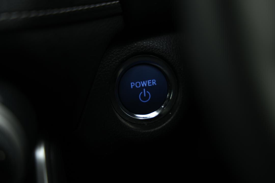 2022 Toyota RAV4 Gx (2WD) Hybrid, Automatic, 67314 km, Keyless / Button Start