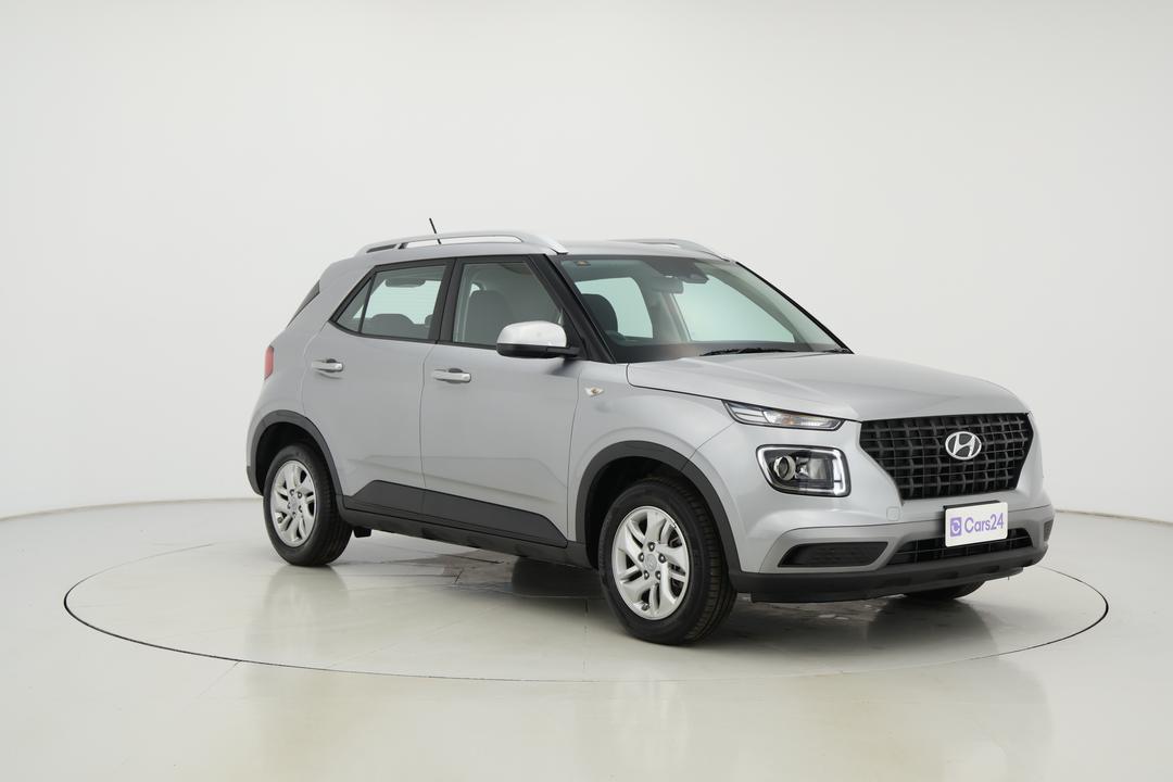2025 Hyundai Venue Venue, Automatic, 25691 km, Right Front Diagonal (45- Degree) View