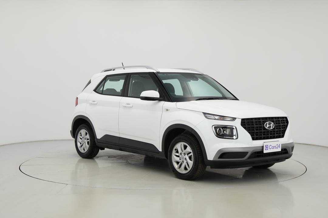 2024 Hyundai Venue Venue, Automatic, 19876 km, Right Front Diagonal (45- Degree) View